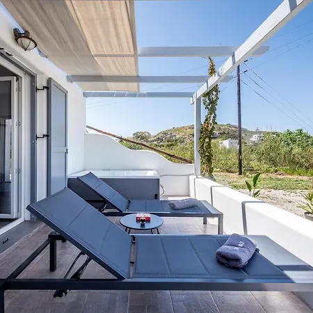 Milos Swell * Πολλώνια