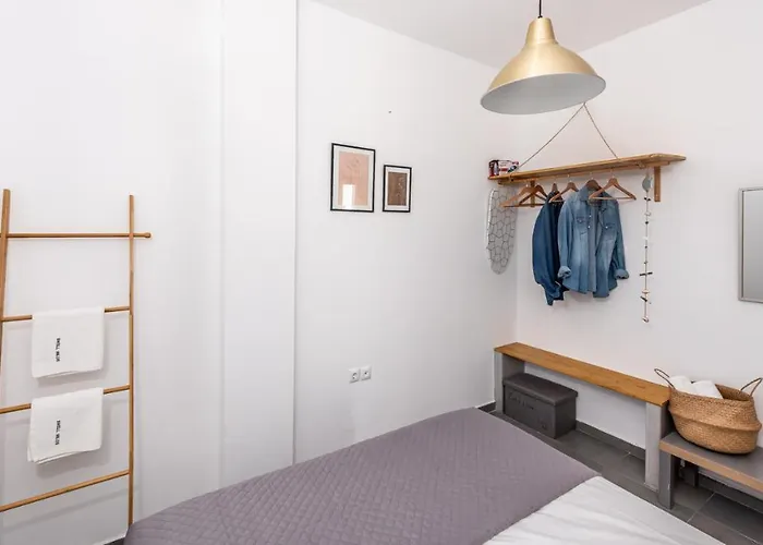 Διαμέρισμα Milos Swell *