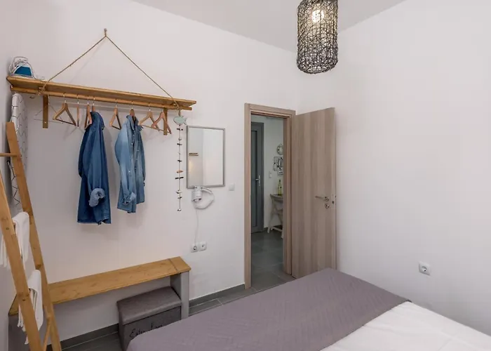 Διαμέρισμα Milos Swell