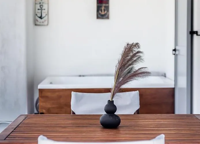 Milos Swell * Πολλώνια