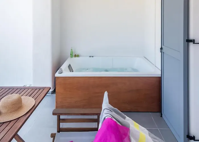 Milos Swell * Πολλώνια