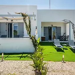 Milos Swell Apartment