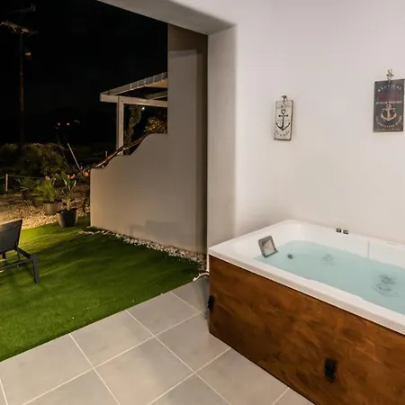 Milos Swell I Apartment Pollonia